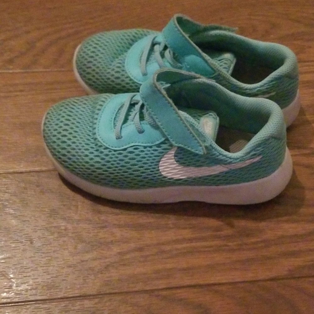 Toddler /kids sz 10 sneakers